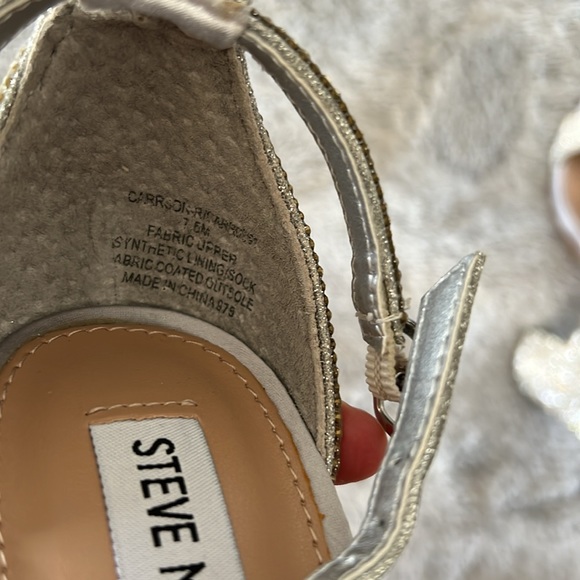 STEVE MADDEN Rhinestone Sandals Heels New Size 7.5 - Picture 10 of 10